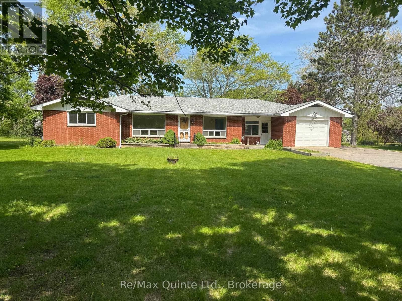 1462 COUNTY ROAD 12 in