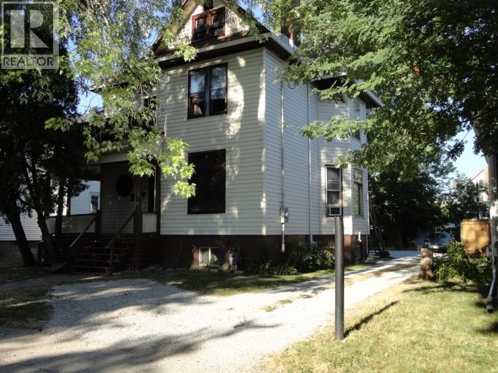 139 FORSYTH STREET SOUTH in