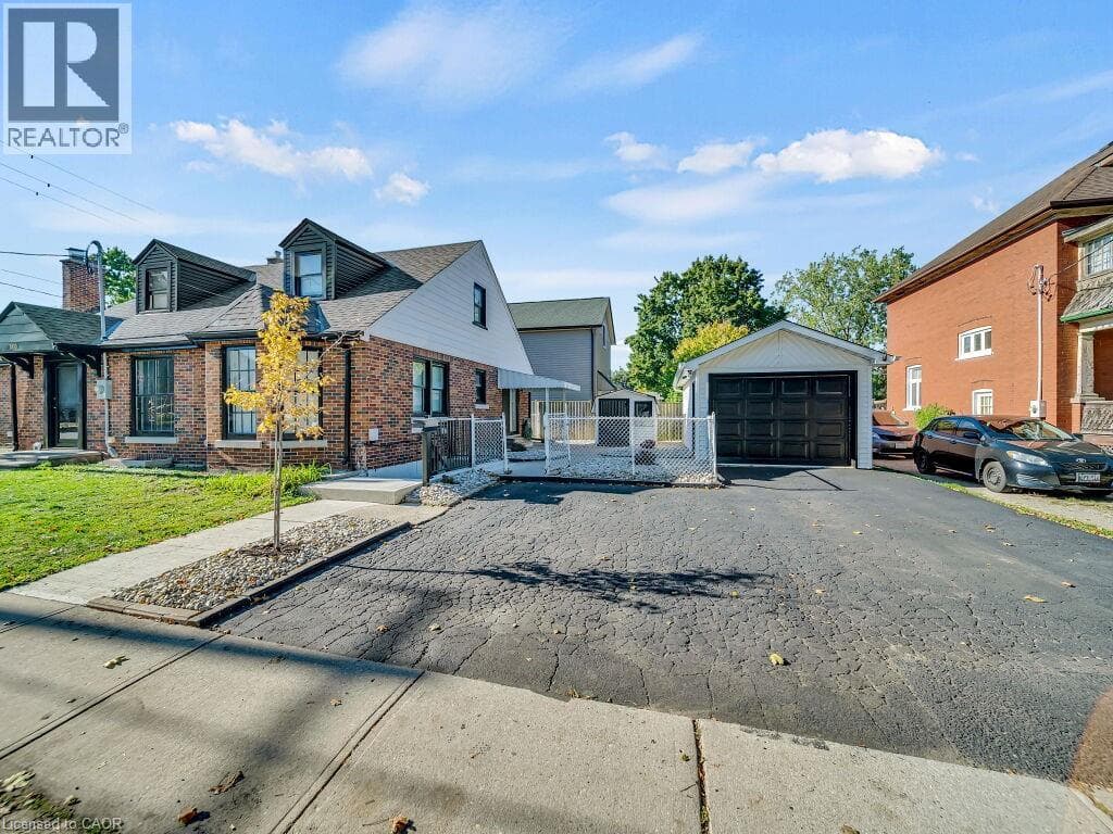860 VINE STREET in Central Preston