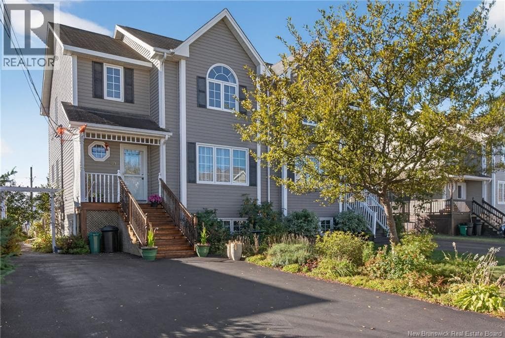 50 COACHMEN STREET in