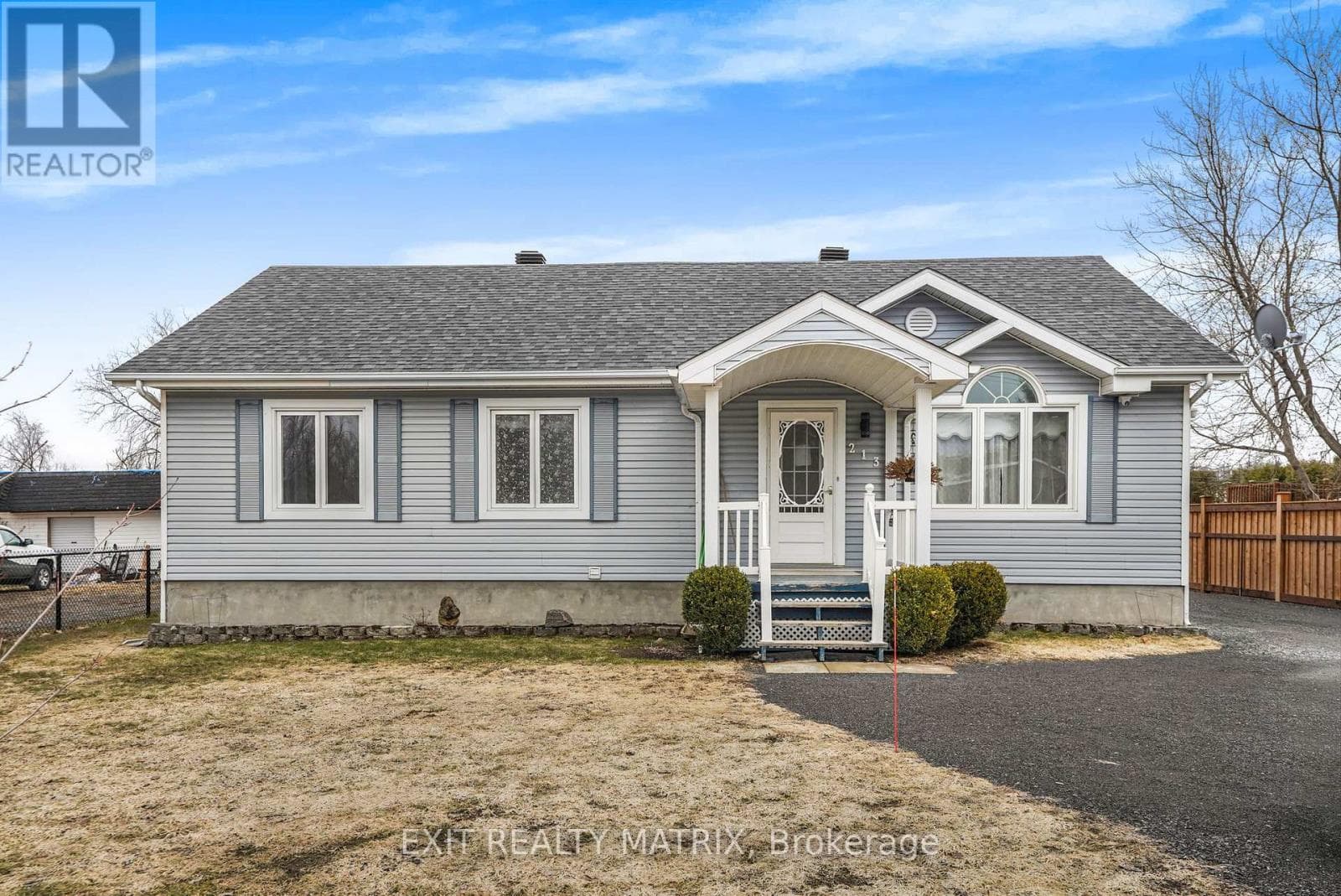213 LONGUEUIL STREET in