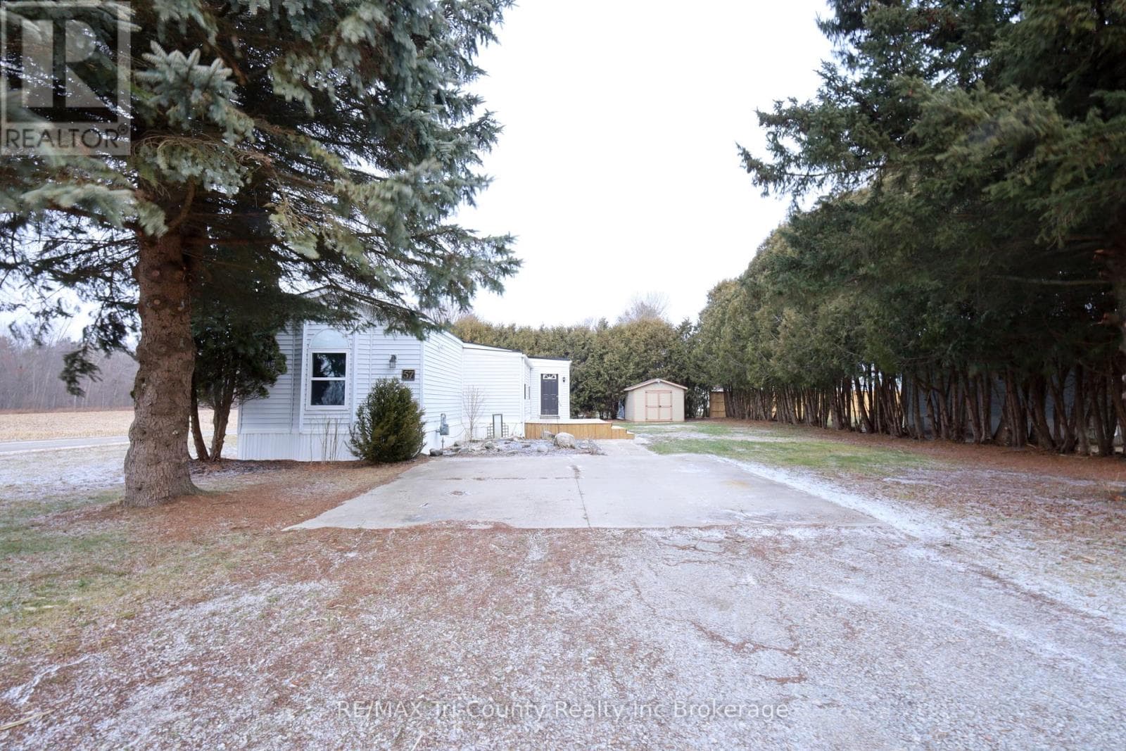 UNIT #57 - 11981 PLANK RD (TILLSONBURG) ROAD in