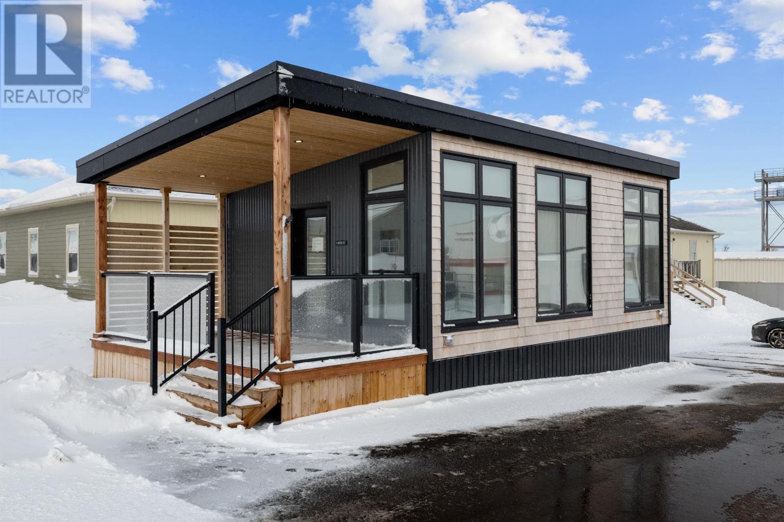 17 MYRTLE STREET in