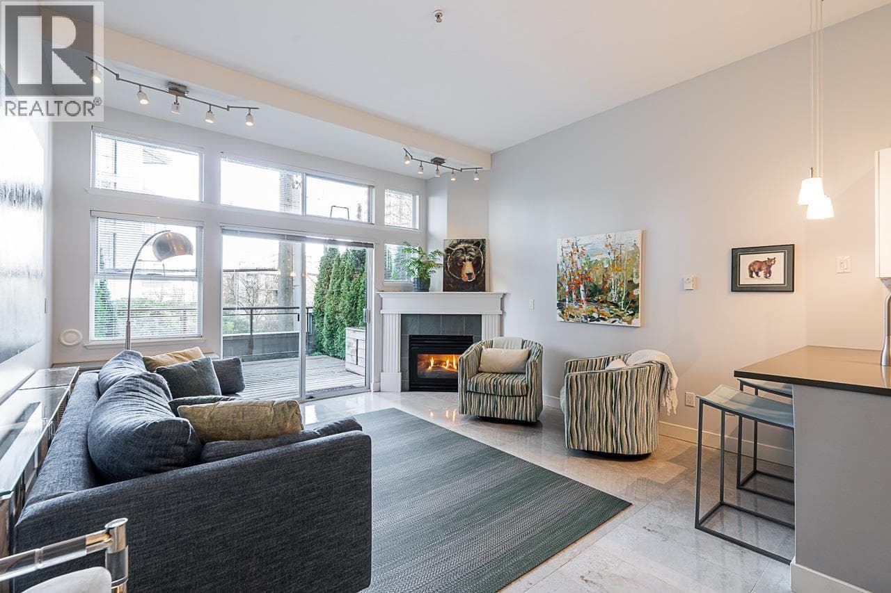 108 131 W 3RD STREET in Lower Lonsdale