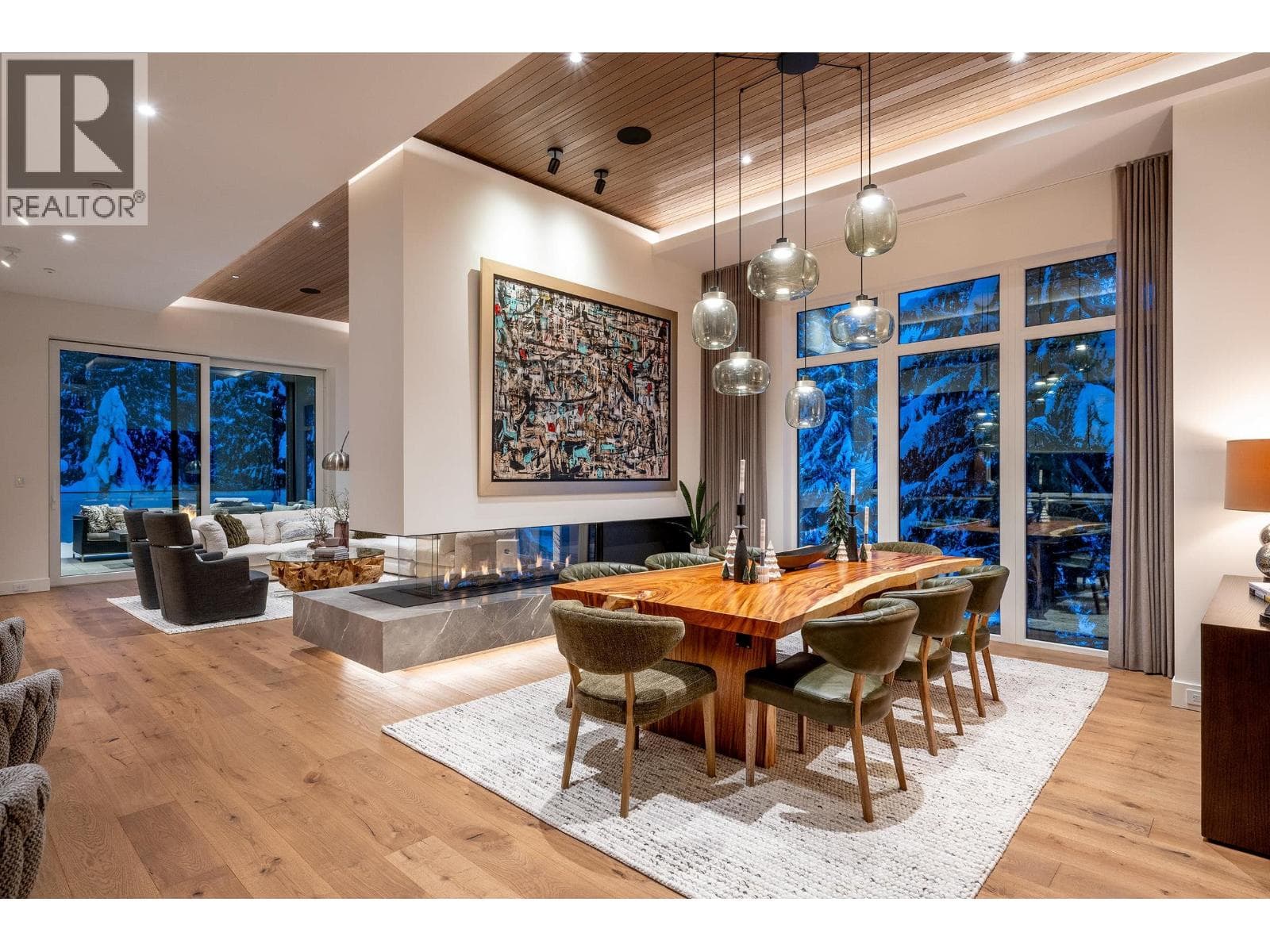3218 JUNIPER PLACE in
