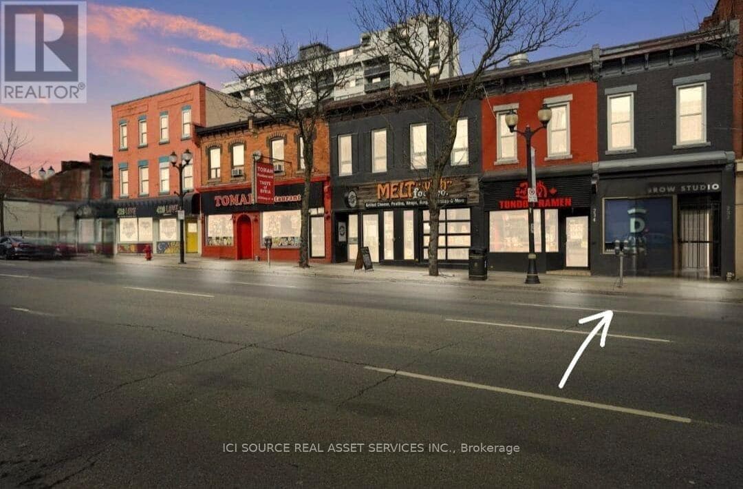 232 KING STREET WEST in Central