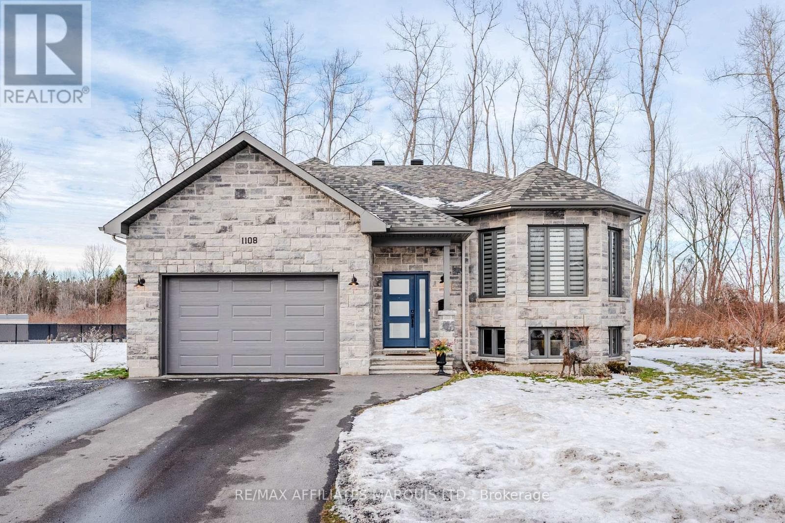 1108 NICOLAS CRESCENT W in