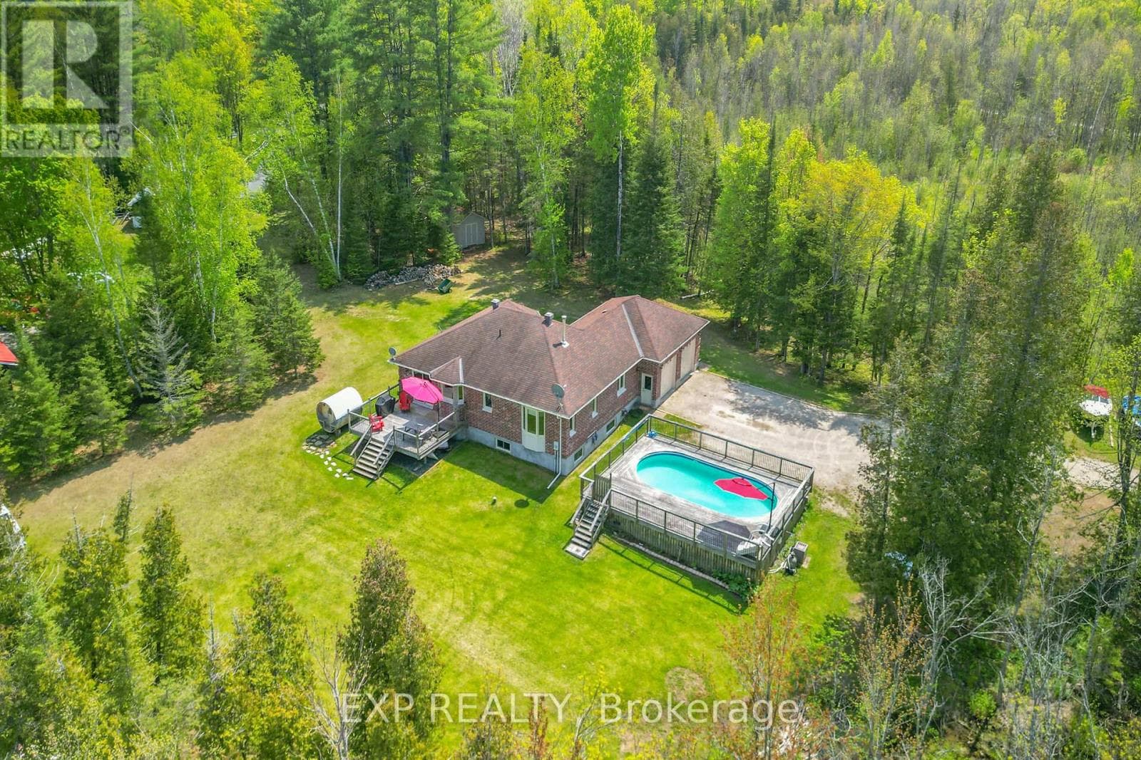 2186 CLYDE LAKE ROAD in
