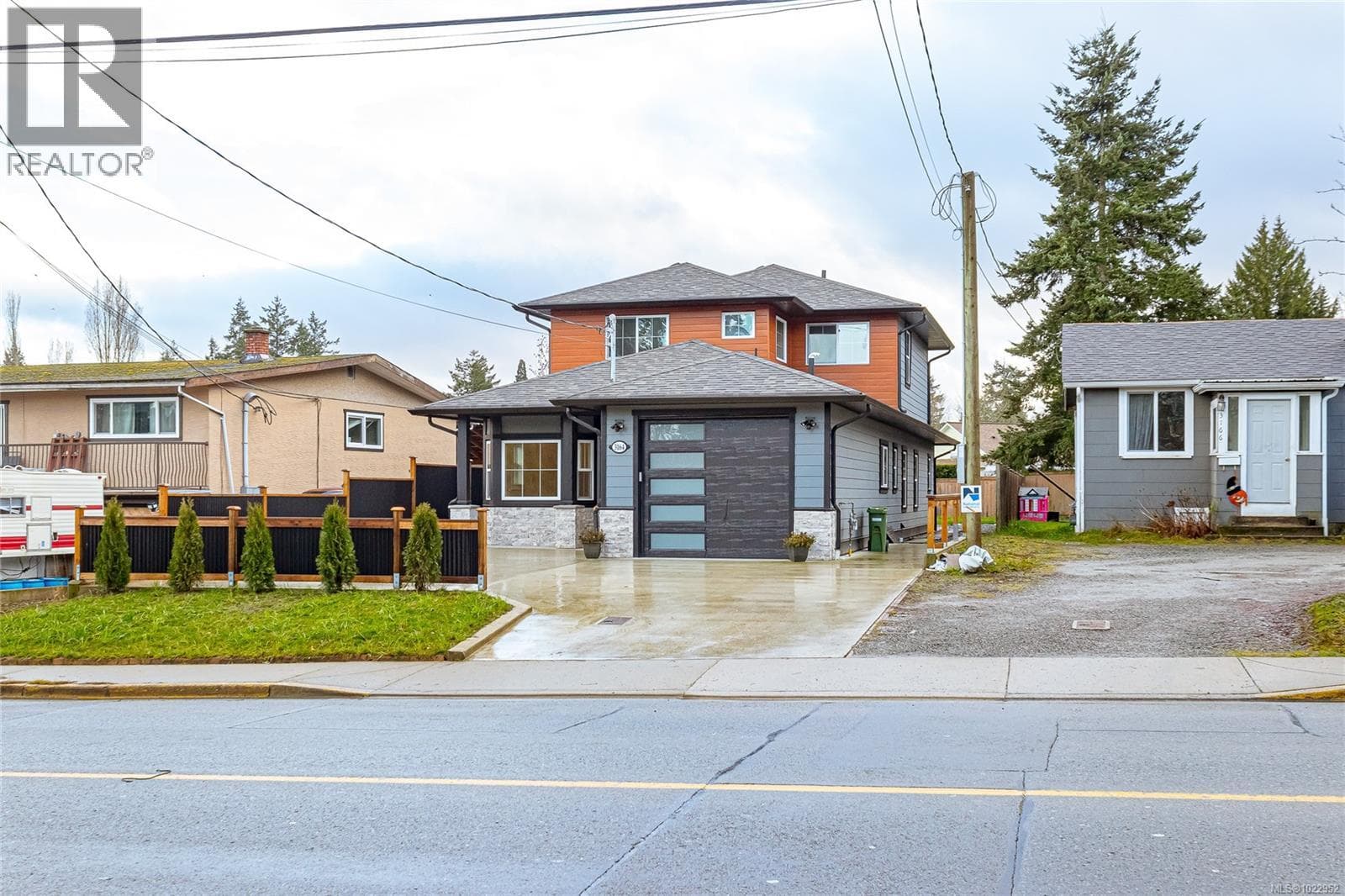 3164 SHERMAN ROAD in