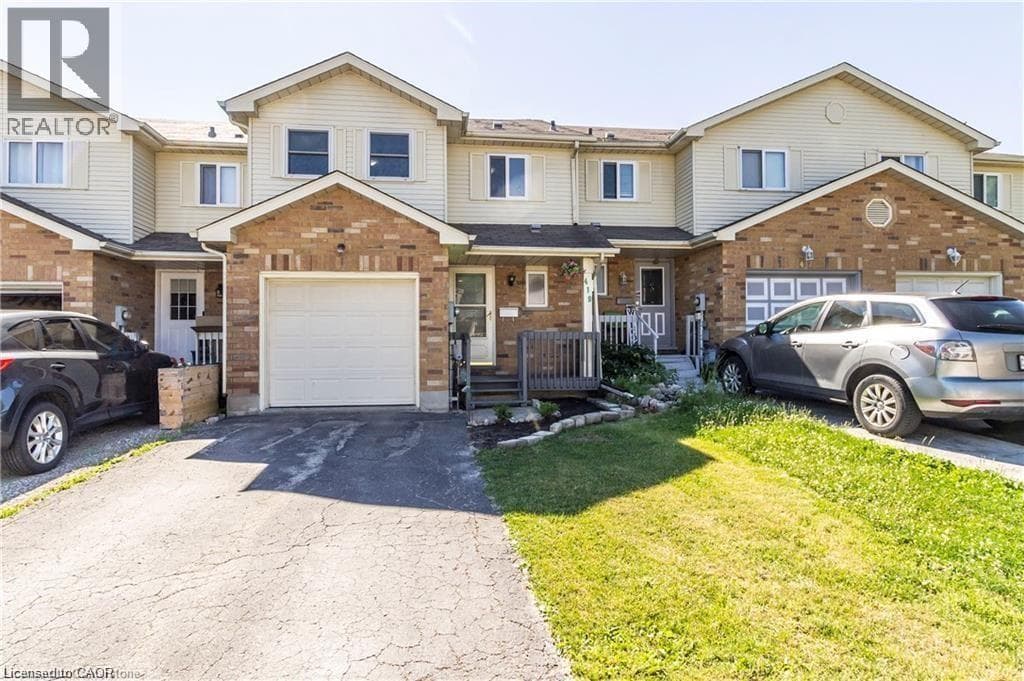 419 DOWNSVIEW PLAZA in Eastbridge/Lexington