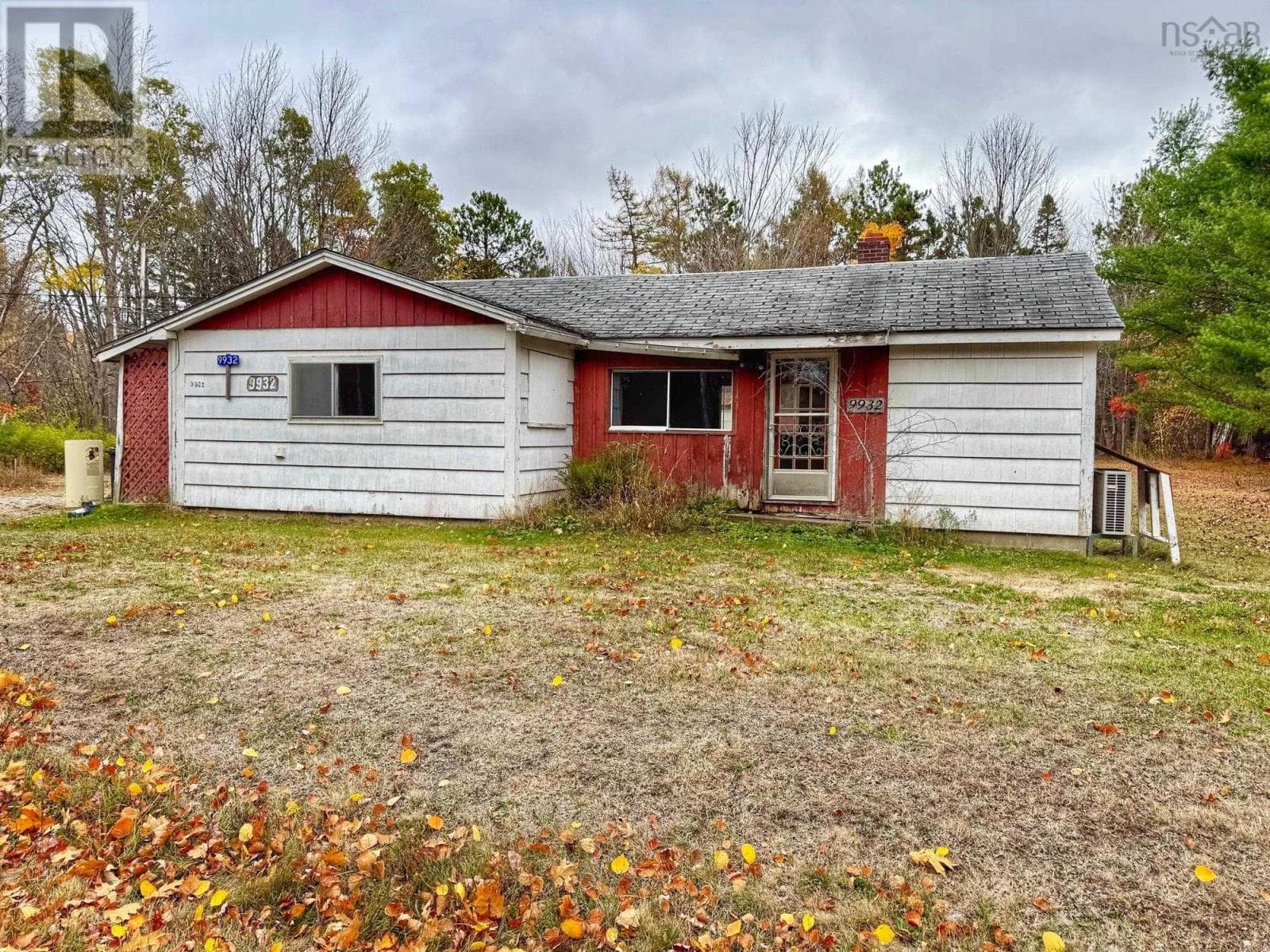 9932 HIGHWAY 201 in