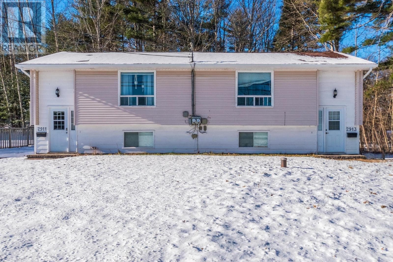 2911 & 2913 Lovett Road in