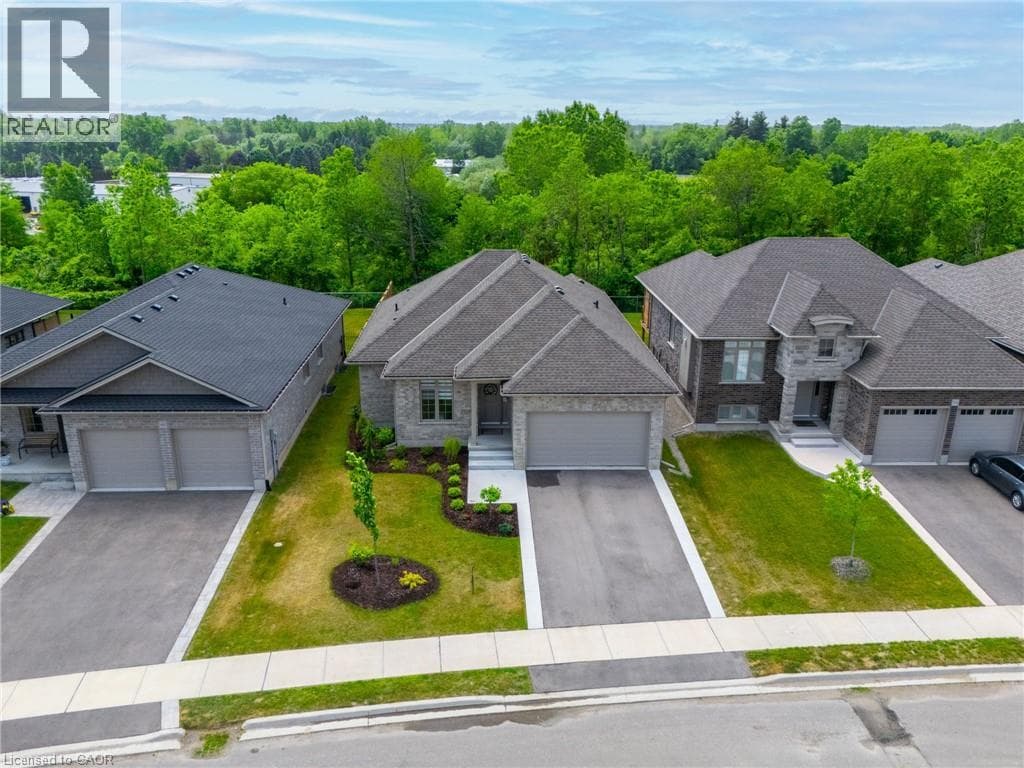 50 VANROOY Trail in