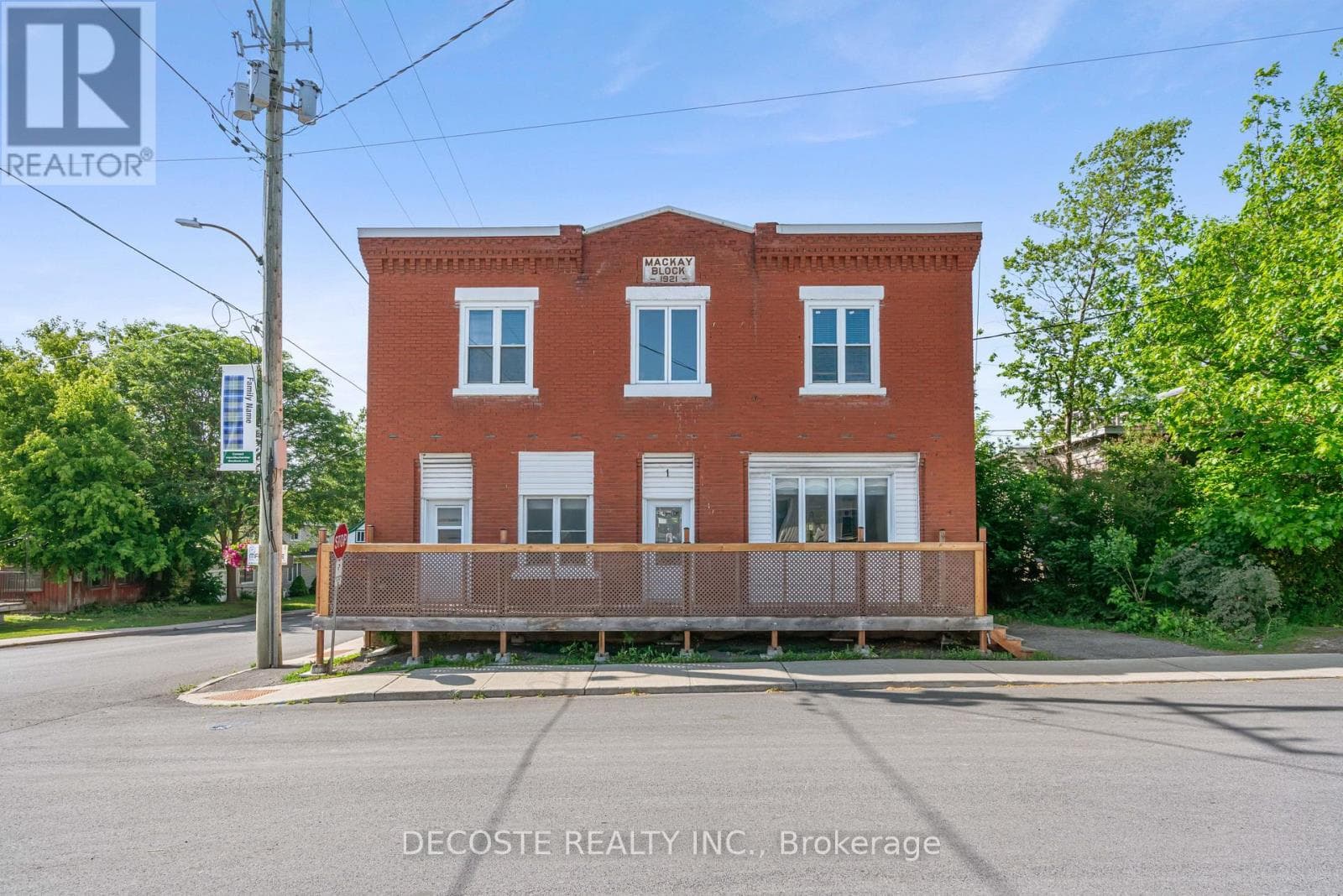 1 MECHANIC STREET EAST in
