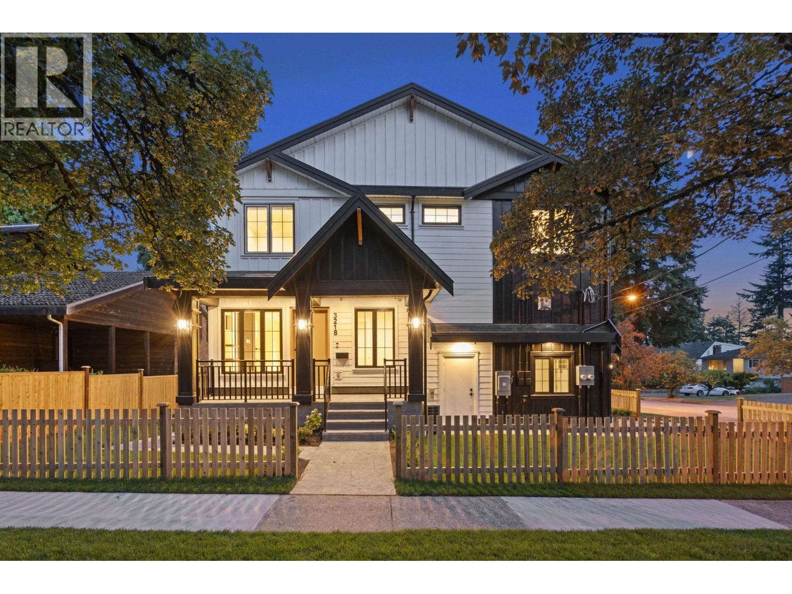 3218 W 39TH AVENUE in Dunbar-Southlands