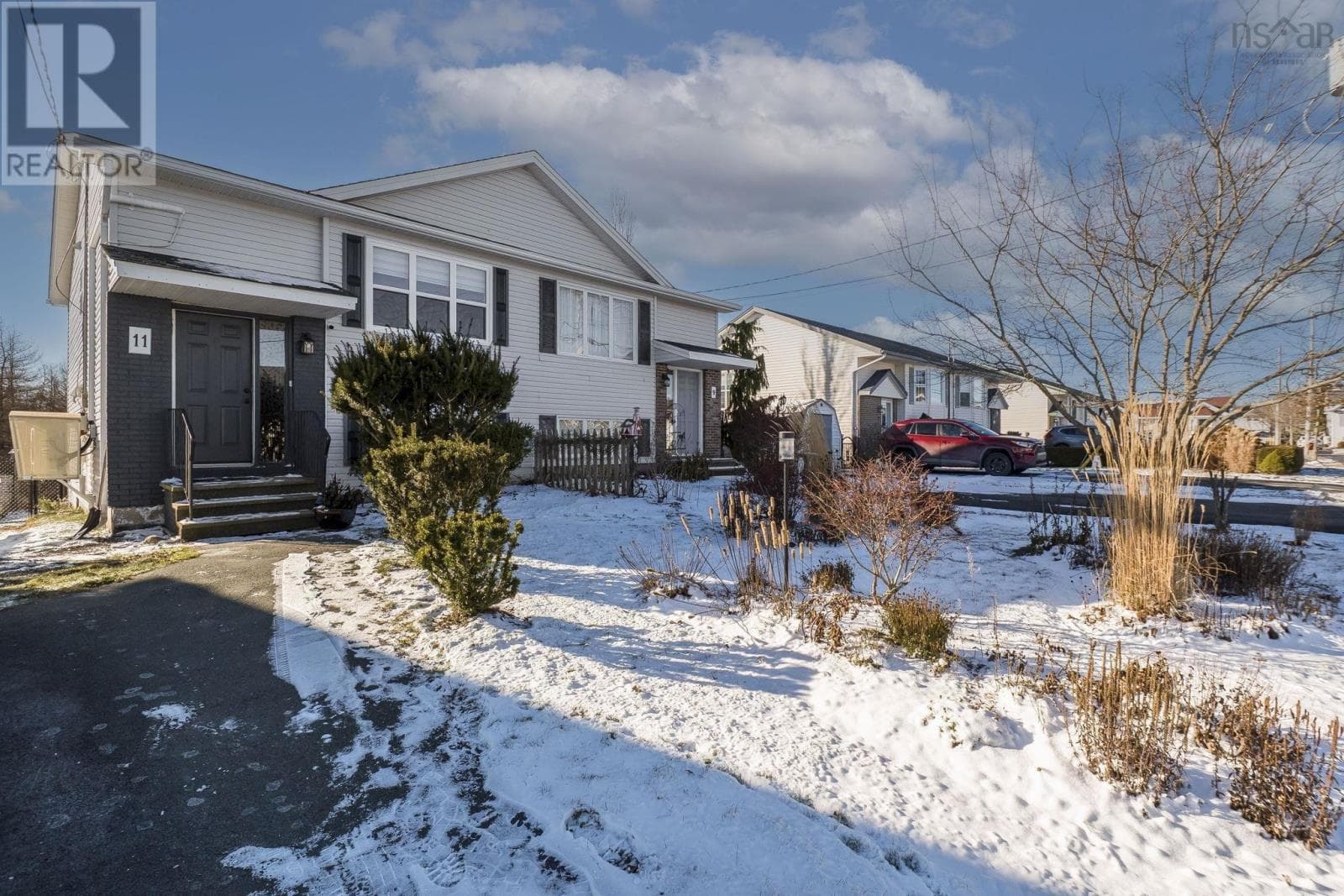 11 MELROSE CRESCENT in EASTERN PASSAGE