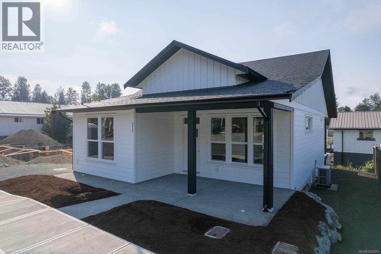212 OAK LANE in