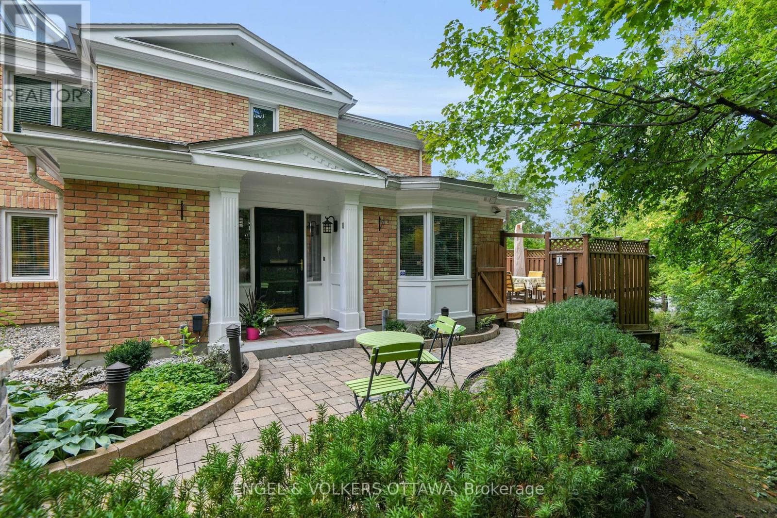 1 - 65 WHITEMARL DRIVE in ROCKCLIFFE PARK