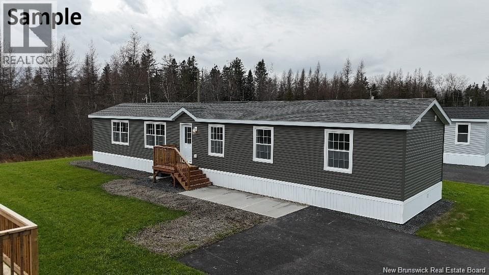 25 Luanne Drive in