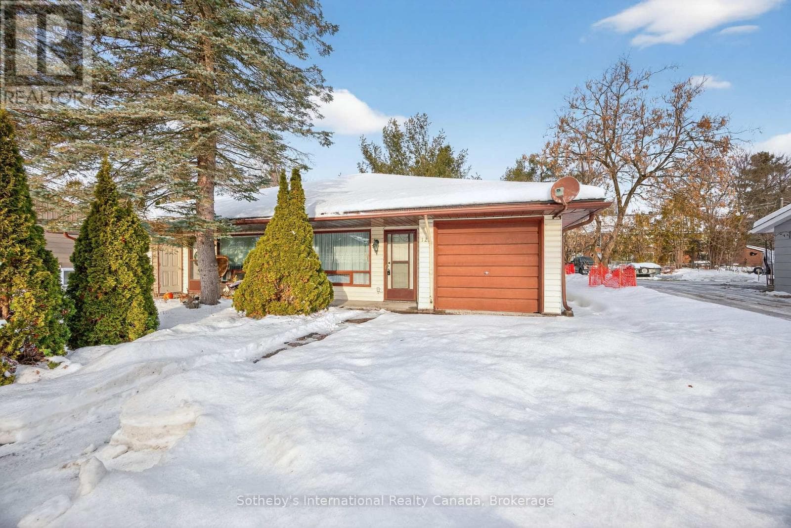 125 TAYLOR ROAD in