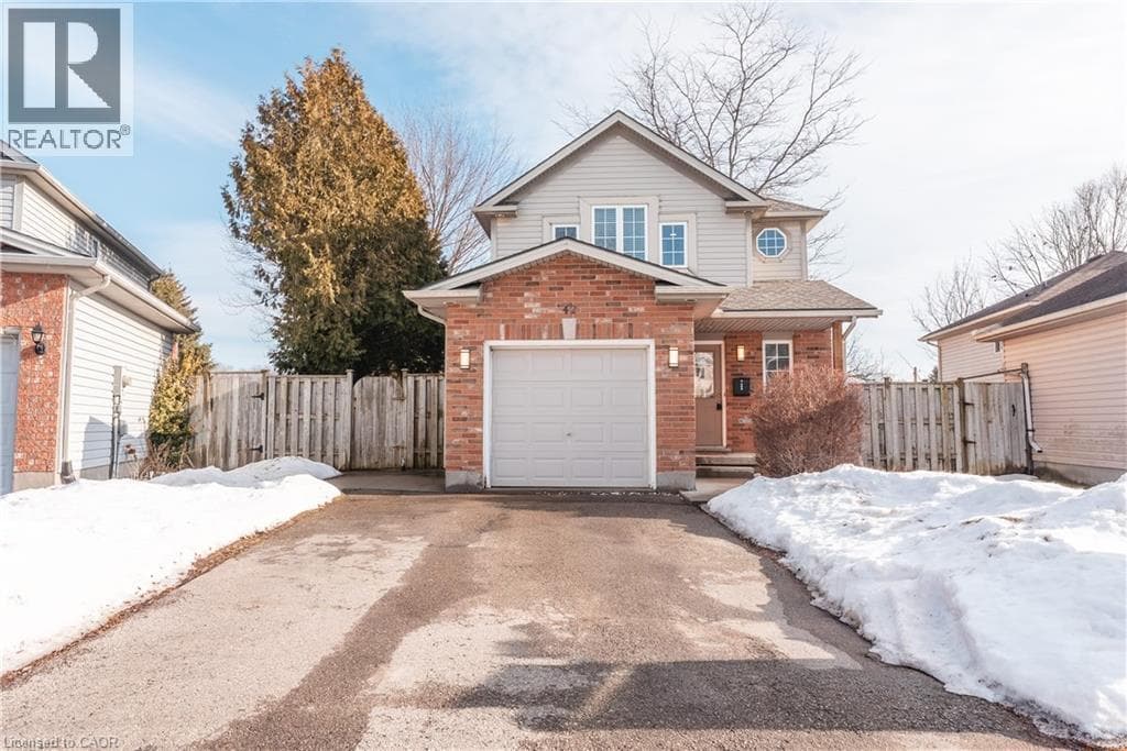 42 ROMAN CRESCENT in