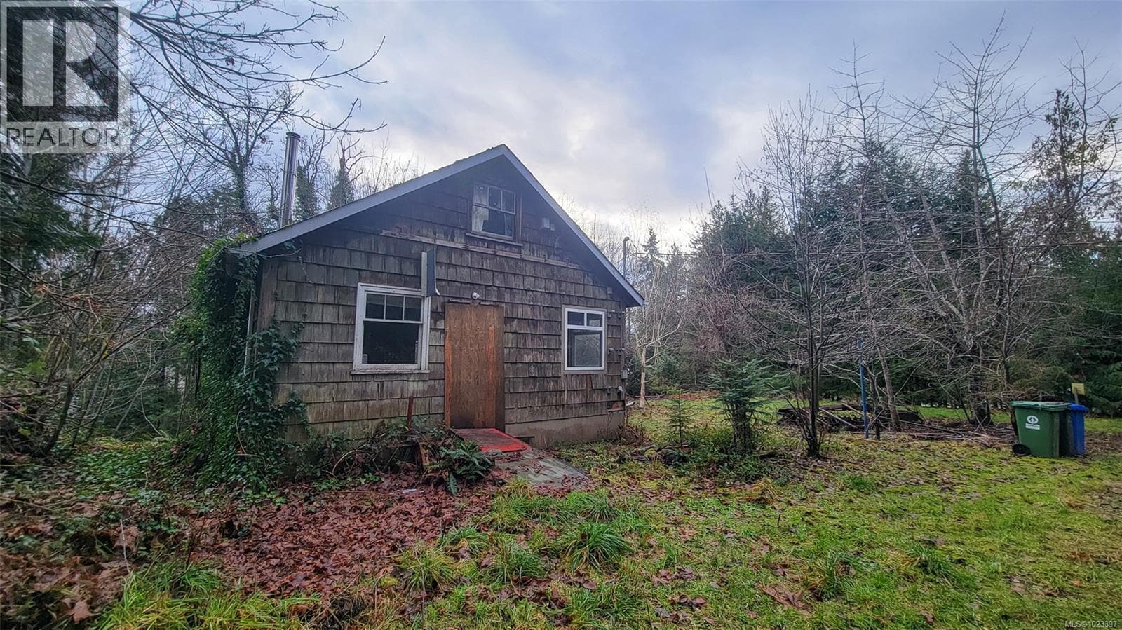 4880 Compton Rd in