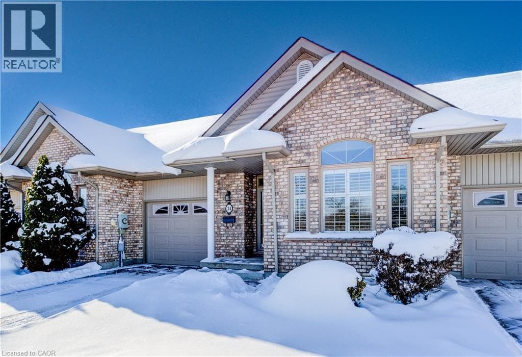 34 LIVINGSTON Boulevard Unit# 15 in Baden