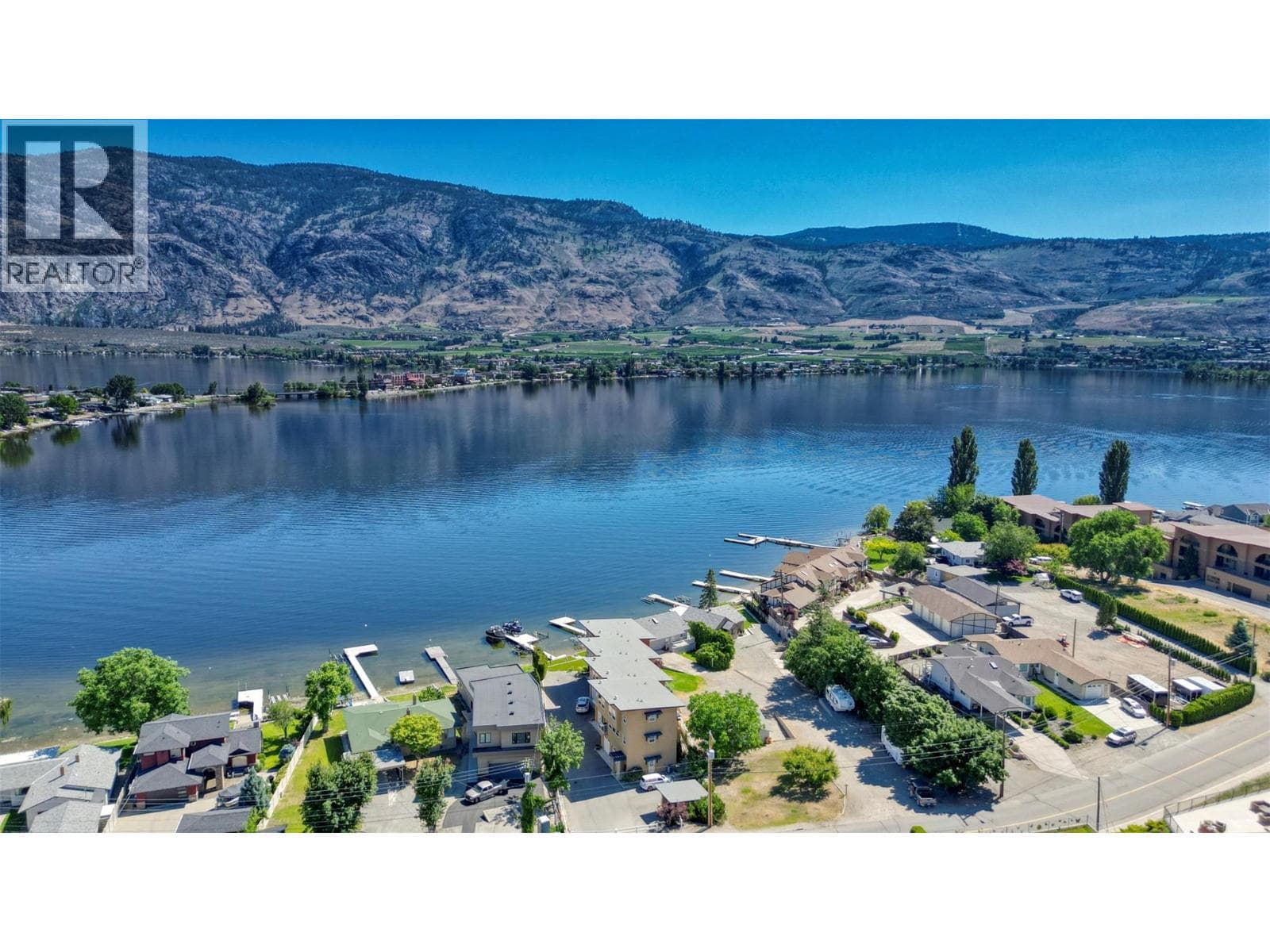 5405 OLEANDER DRIVE UNIT 1 in