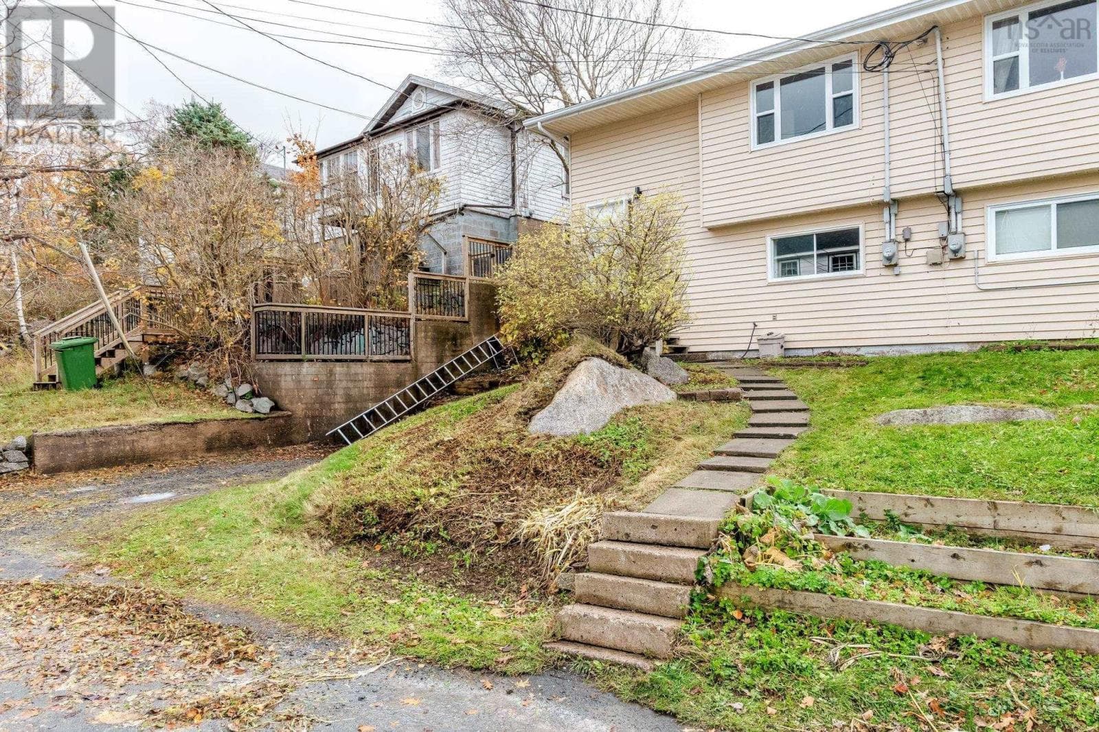 34 IDLEWYLDE ROAD in HALIFAX