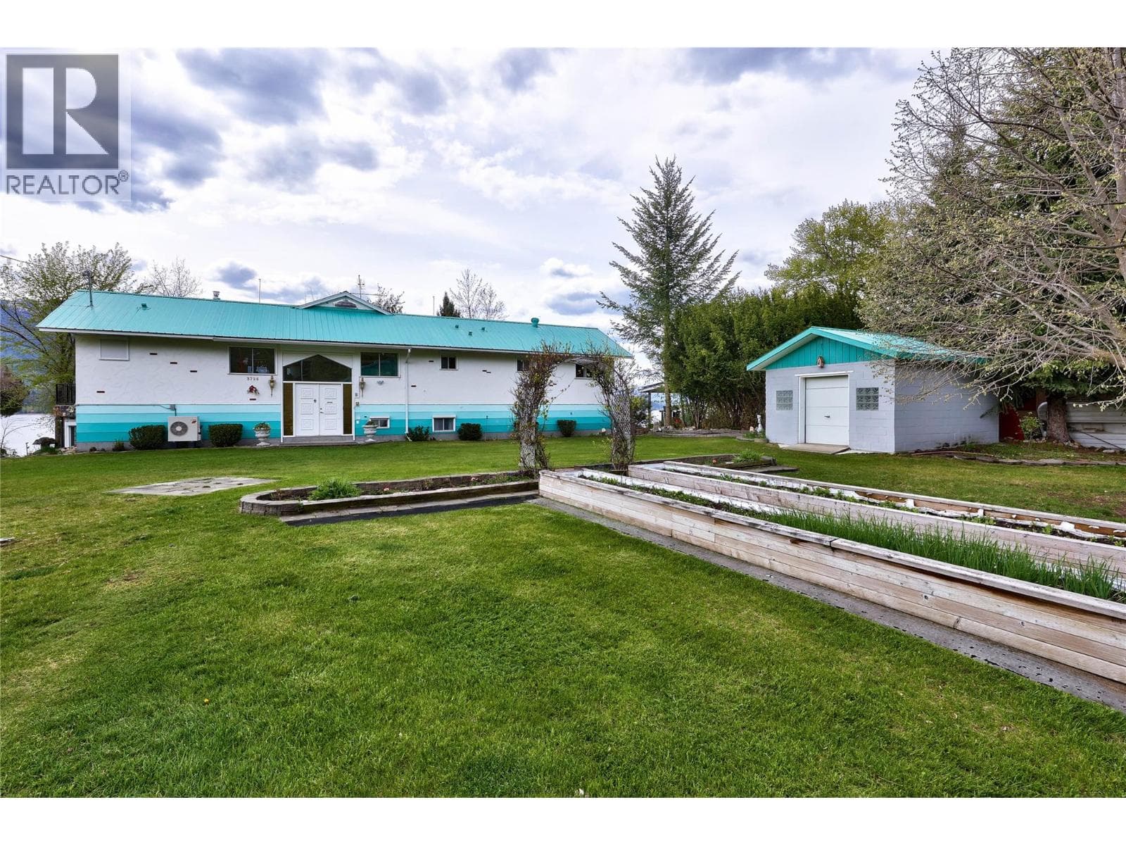 3726 ZINCK ROAD in