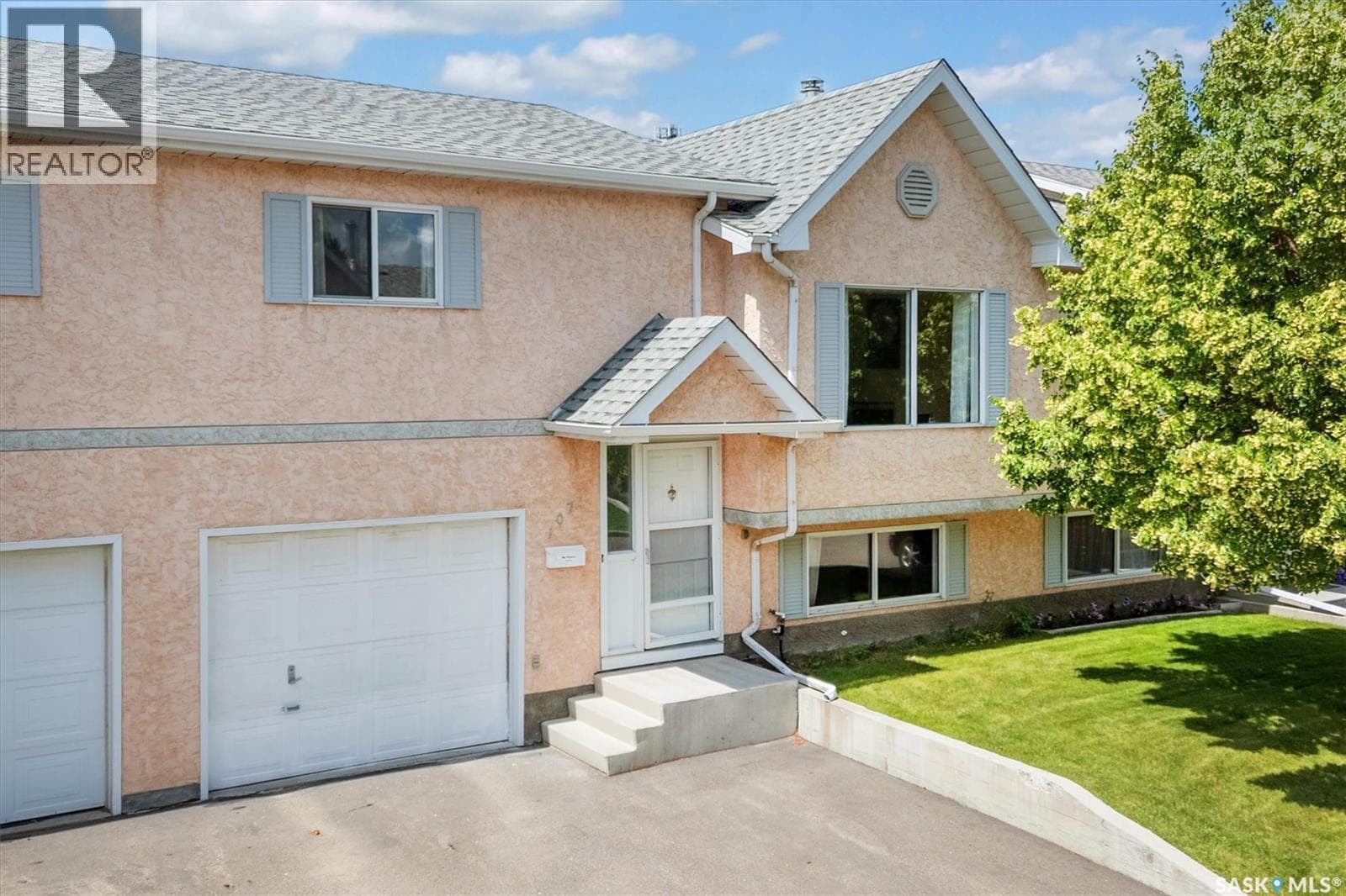 107 610 Perehudoff CRESCENT in Erindale