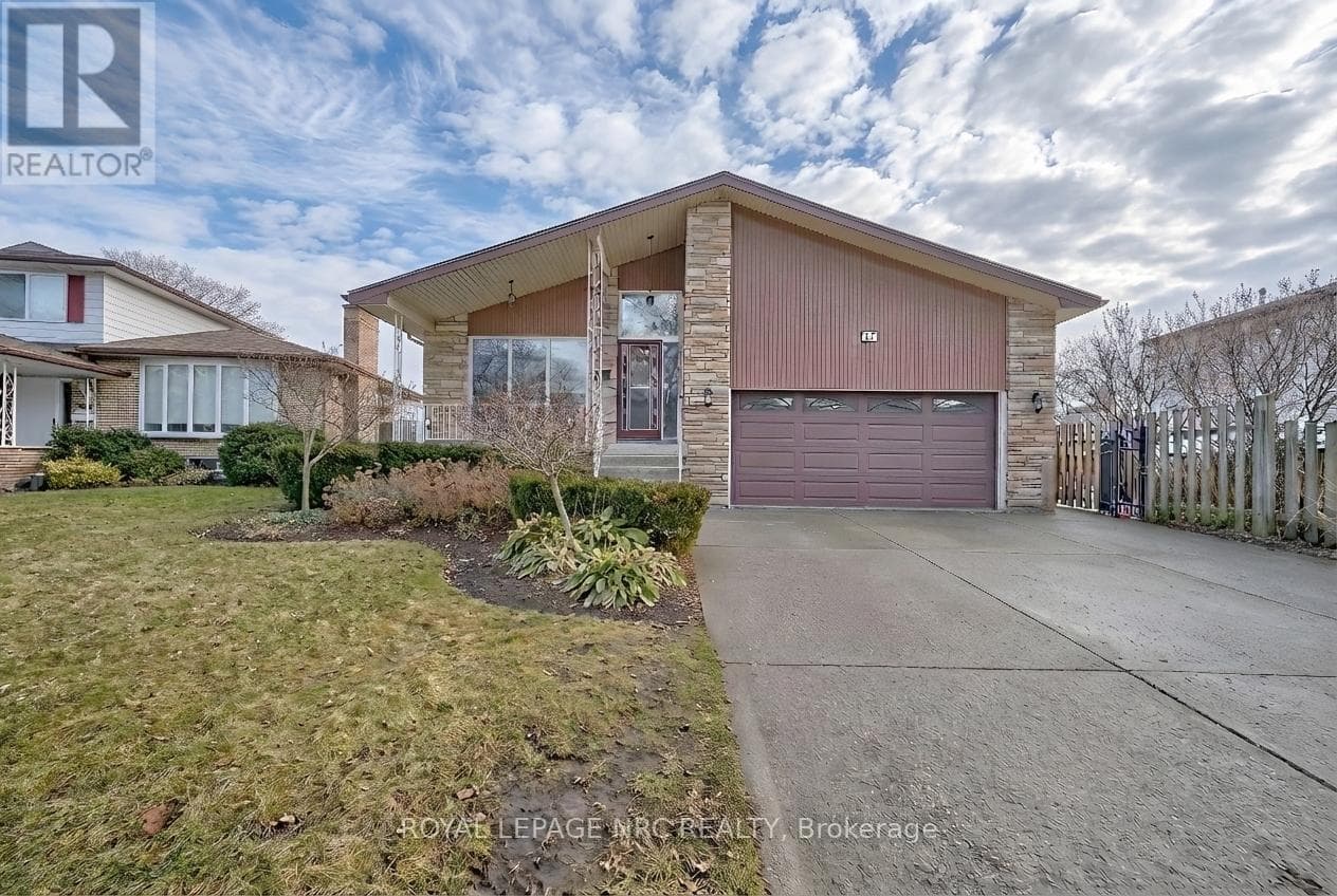 27 ORLANDO DRIVE in