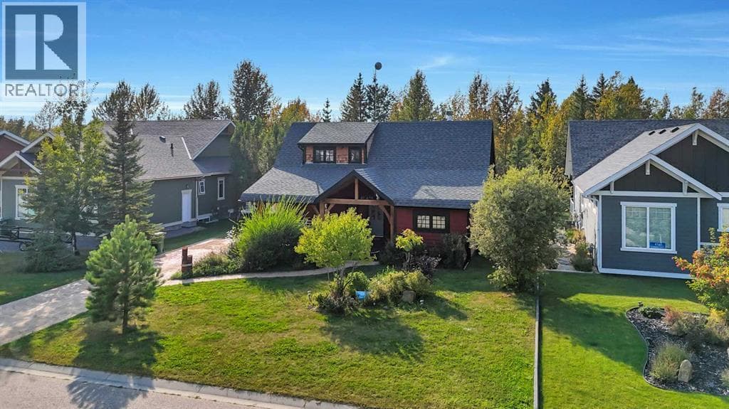 460 Summer Crescent in