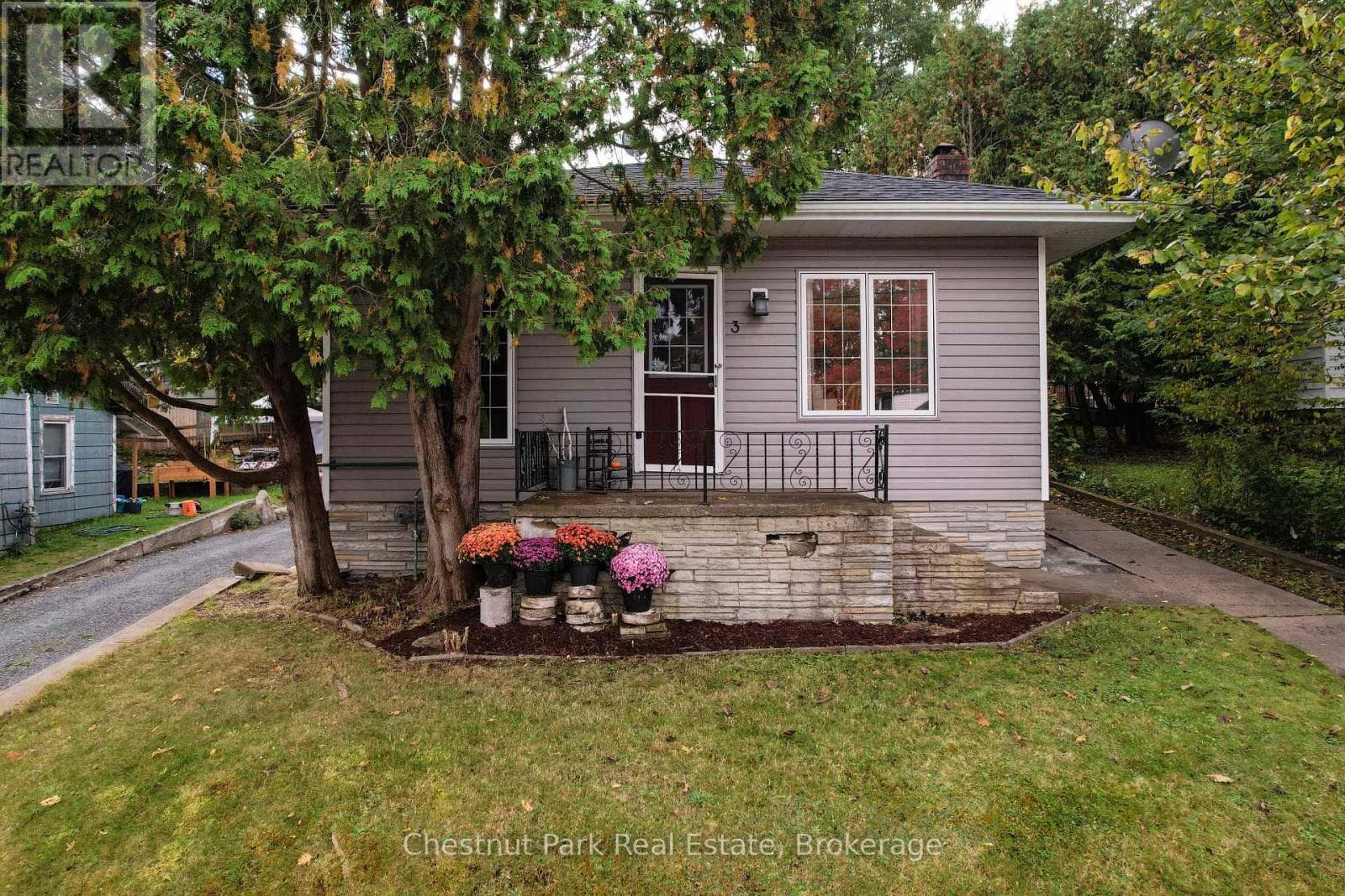 3 CORA STREET EAST in
