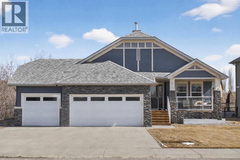 811 Boulder Creek Drive SE in