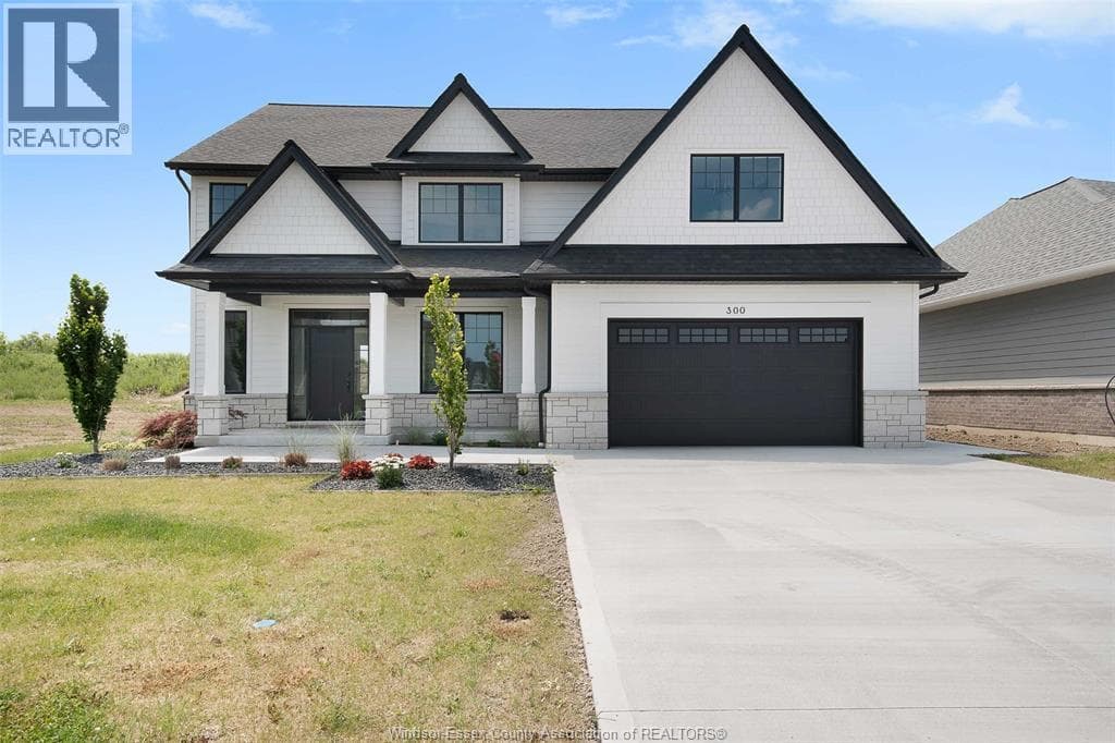 300 BLAKE AVENUE in