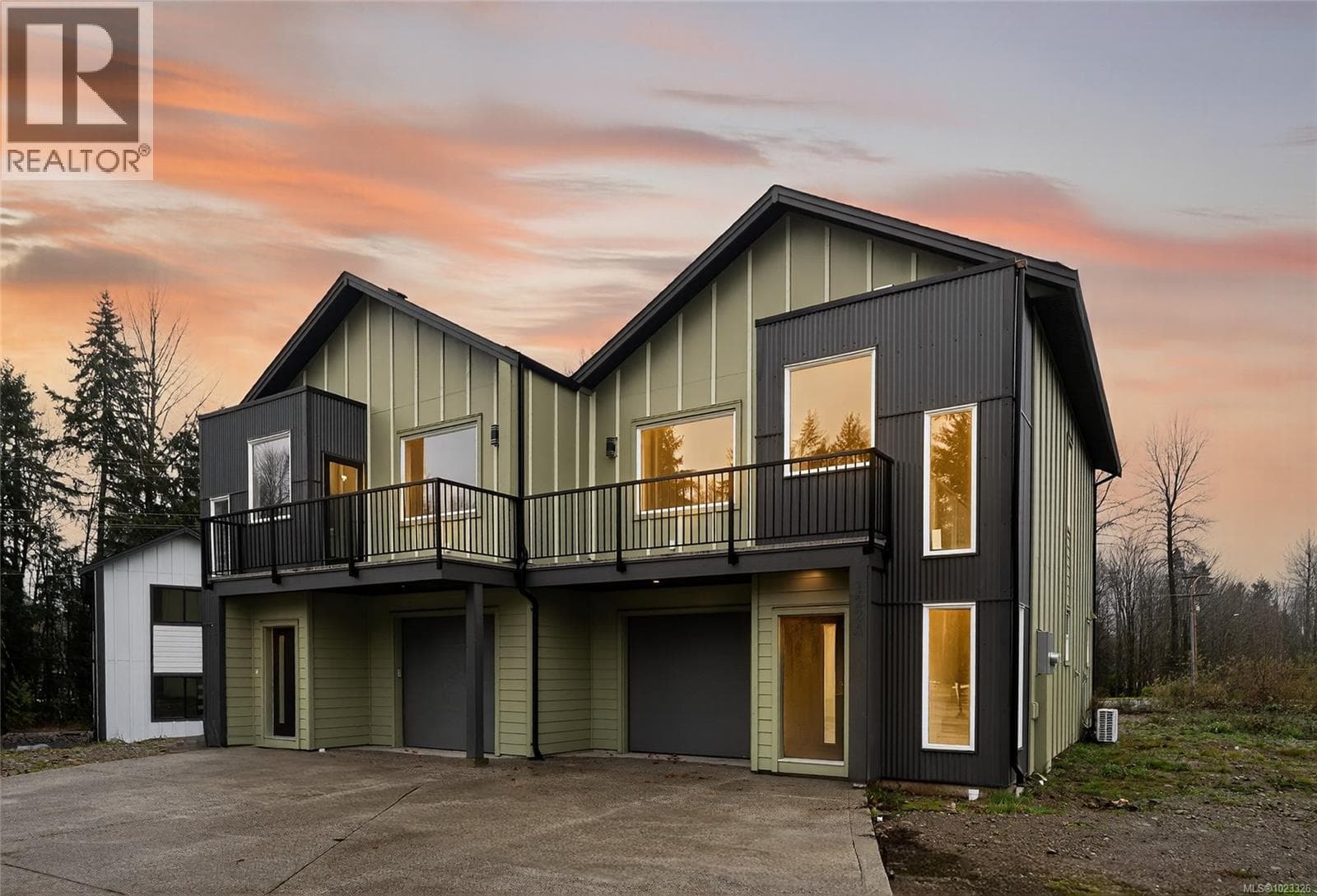 A 122 PLANTE CRESCENT in