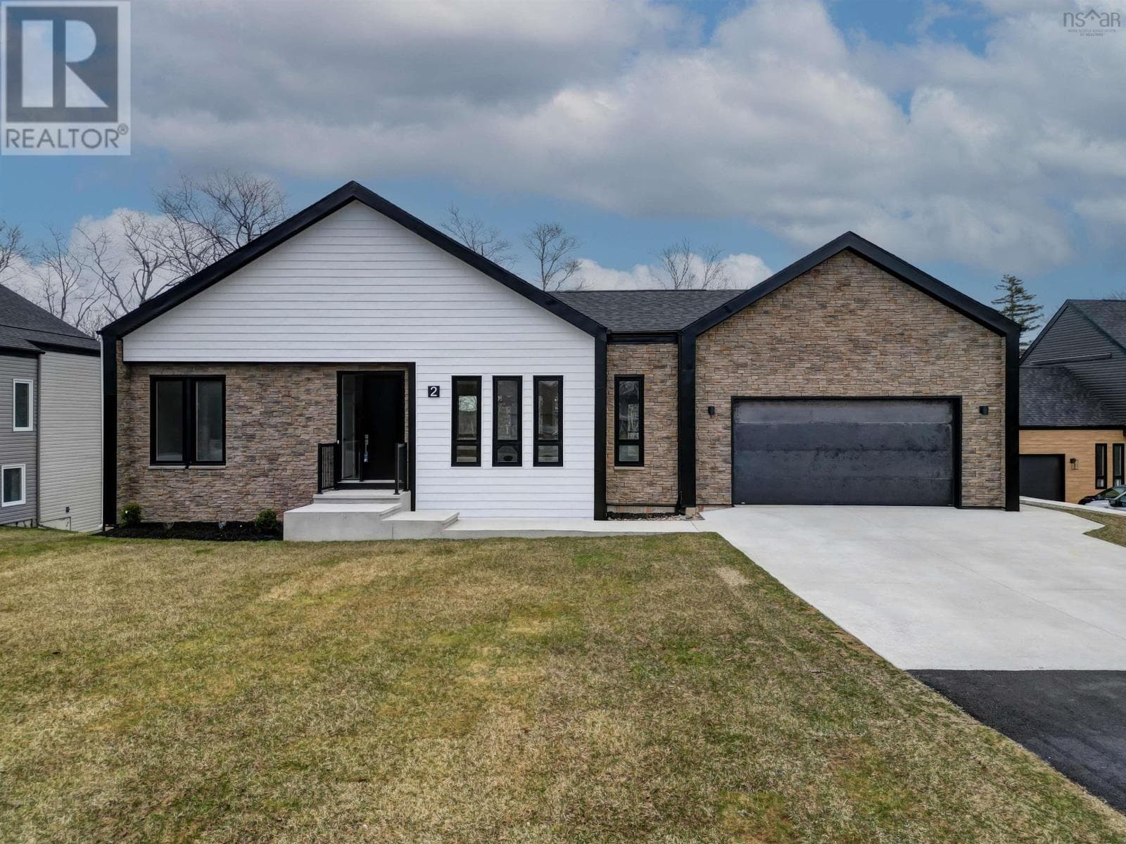 2 MERION COURT in HAMMONDS PLAINS