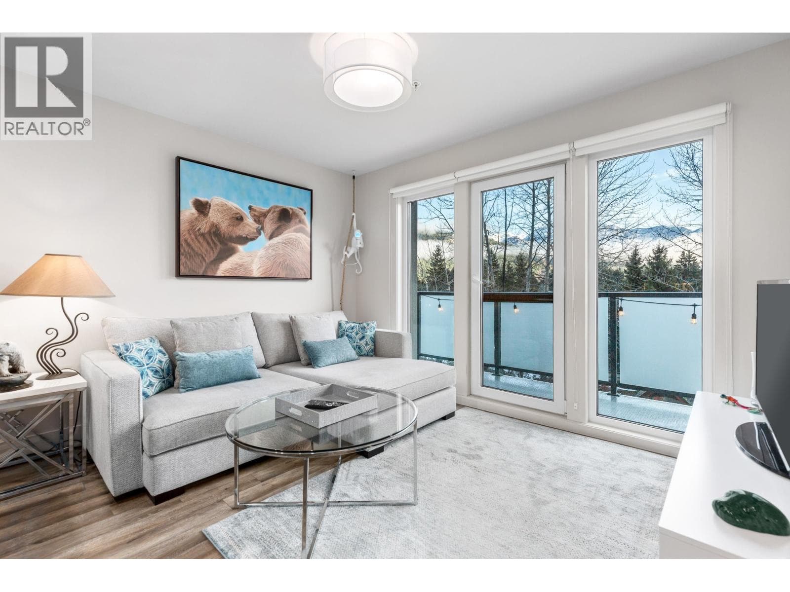 313 7350 CRABAPPLE COURT in