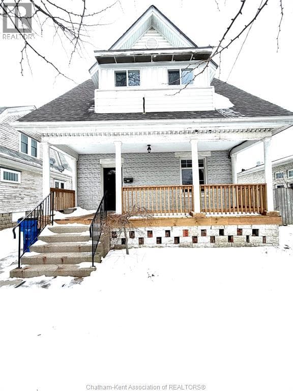 289 QUEEN STREET in