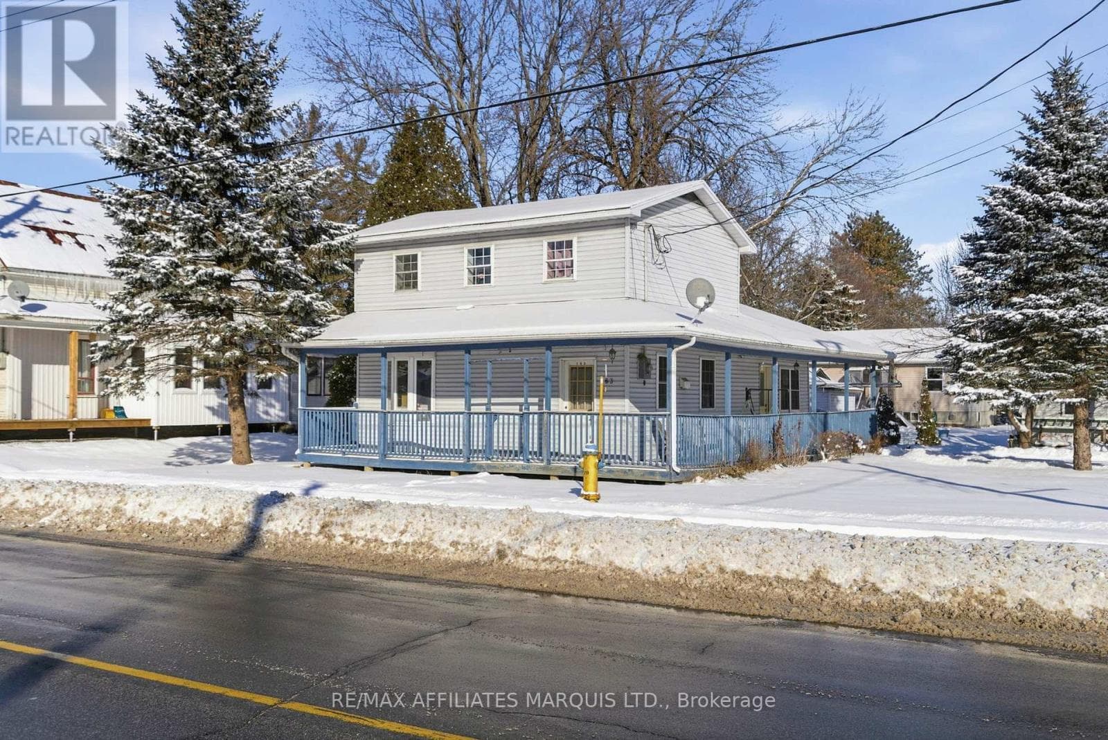 163 MILITARY ROAD N in