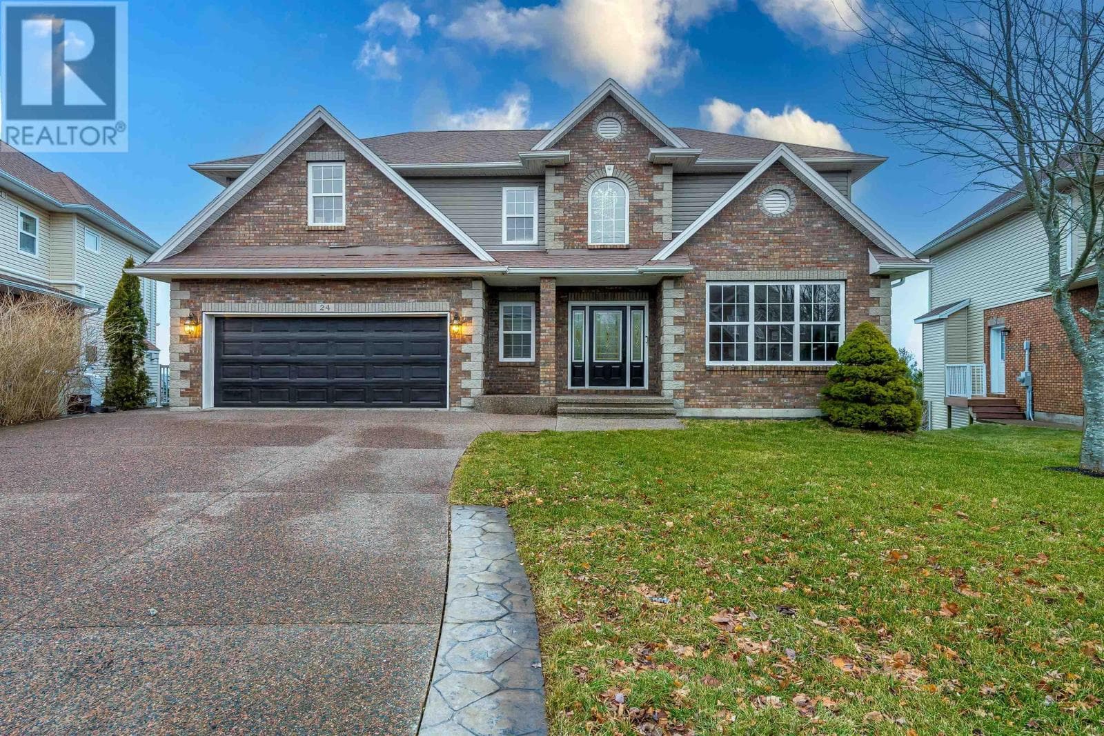 24 VANIER WAY in BEDFORD