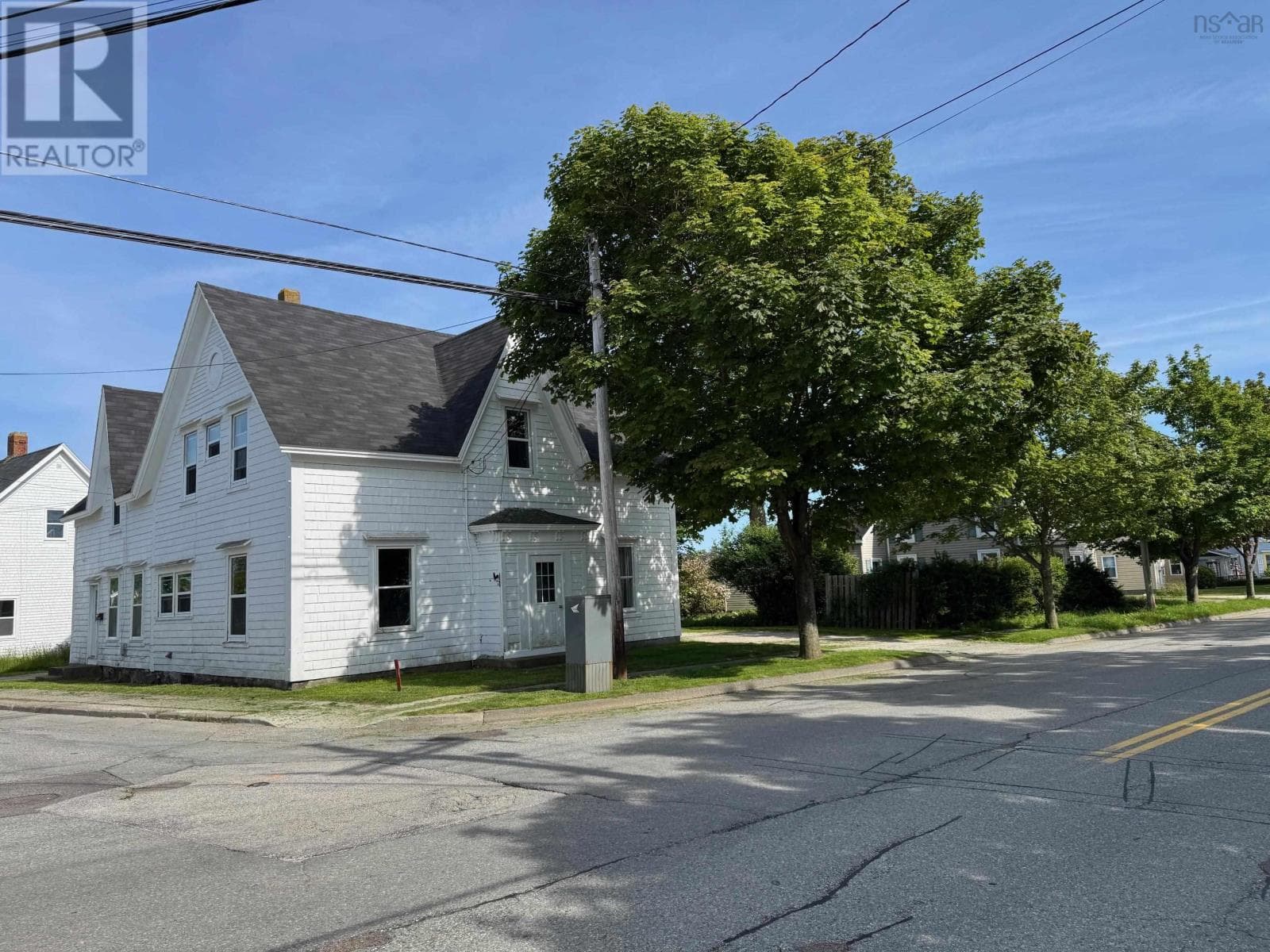 29-31 Main Street, 3 Kempt Street in
