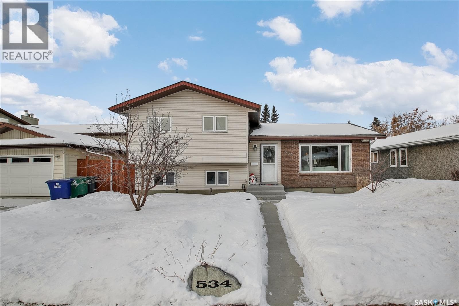 534 DAVID KNIGHT WAY in