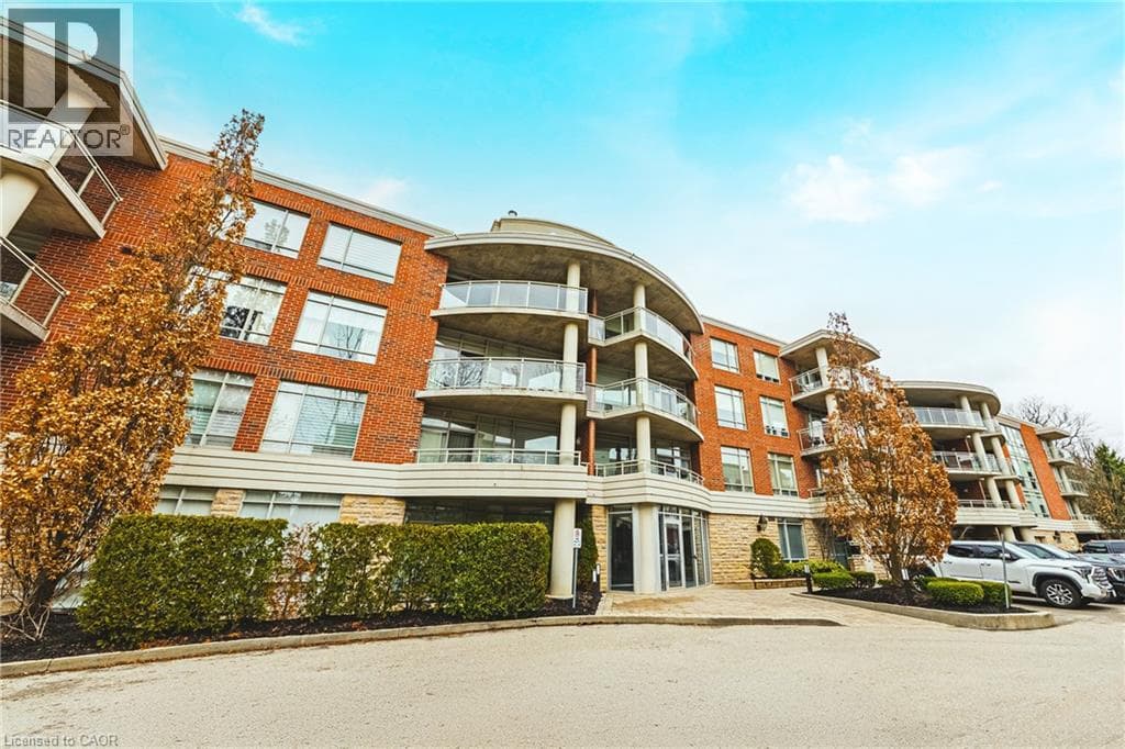 125 WILSON Street W Unit# 214 in Spring Valley