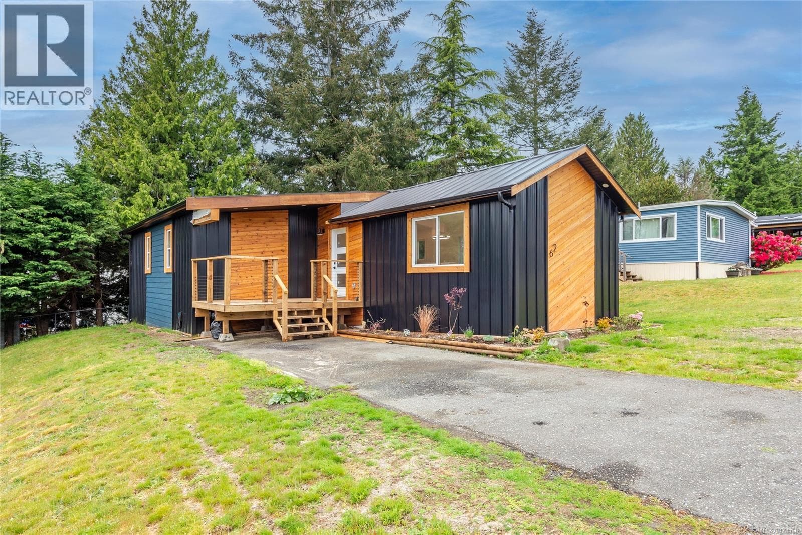 62 1160 SHELLBOURNE BOULEVARD in