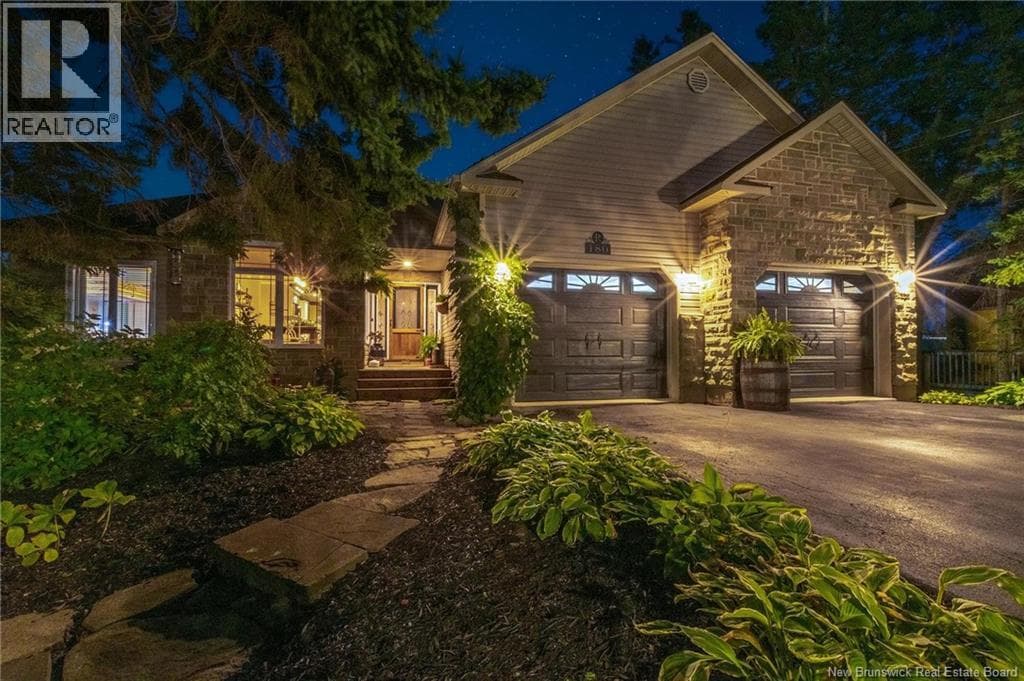 180 LEBLANC AVENUE in