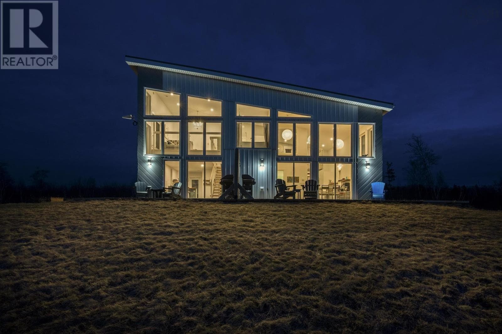 8385 RUSSIA ROAD in