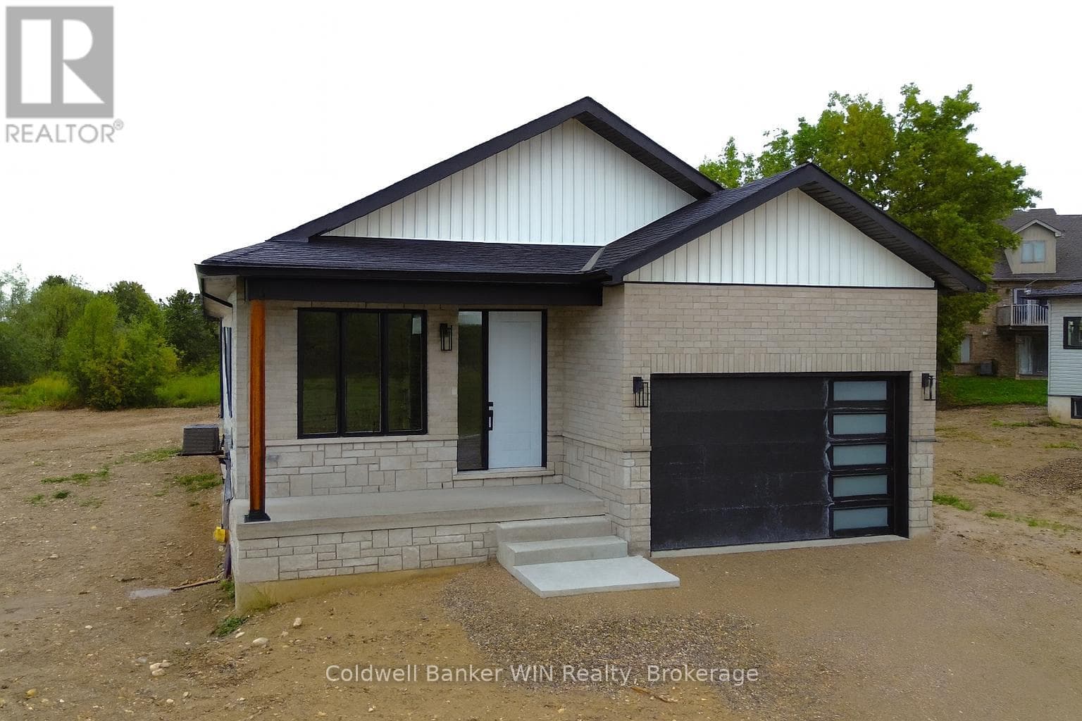 647 MARTIN STREET in