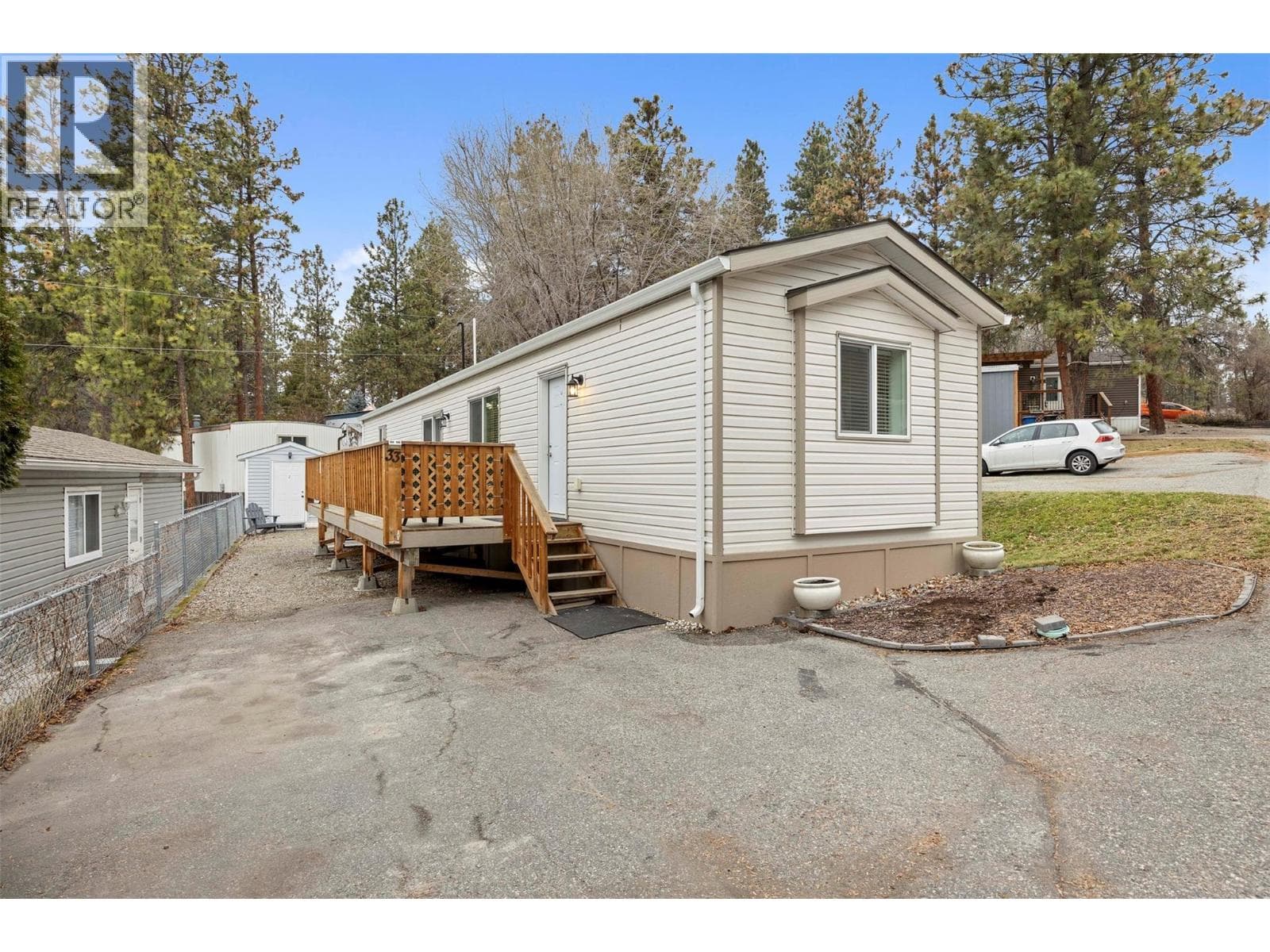 1860 Boucherie Road Unit# 33 in